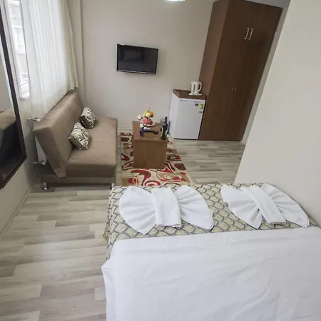 Carina Hotel apartamentowy 3*