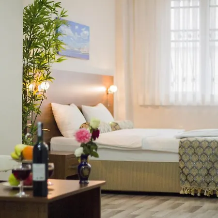 Carina Hotel apartamentowy 3*