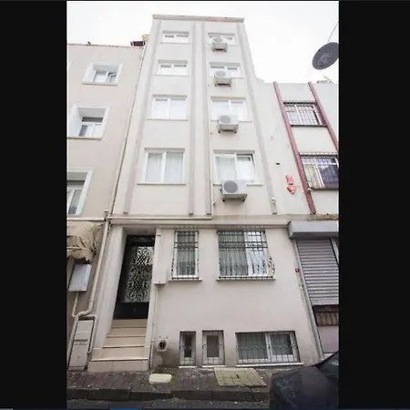 Otel Carina